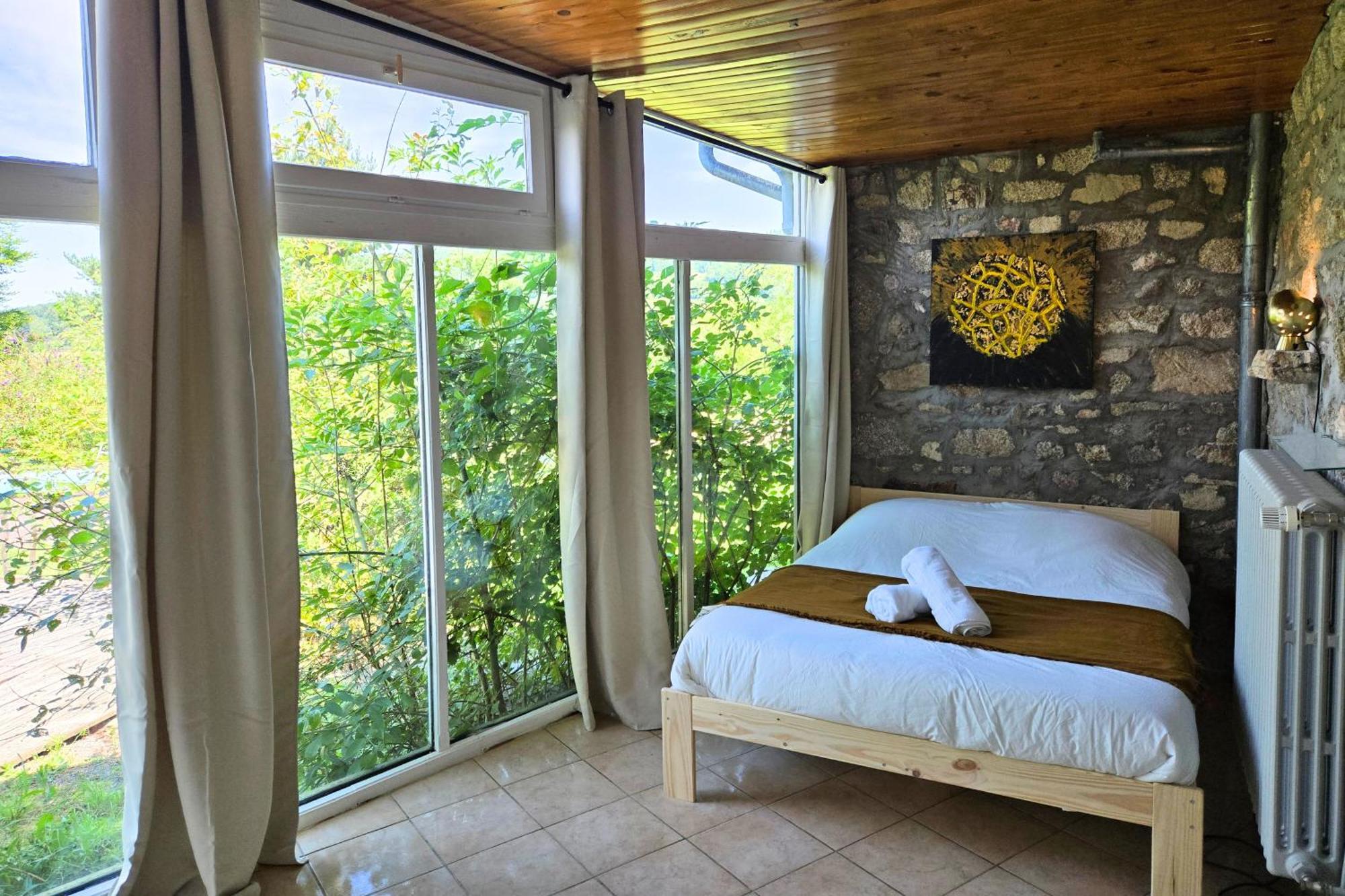 Villa De Luxe, Nichee Dans Les Montagnes Lavoine Екстериор снимка