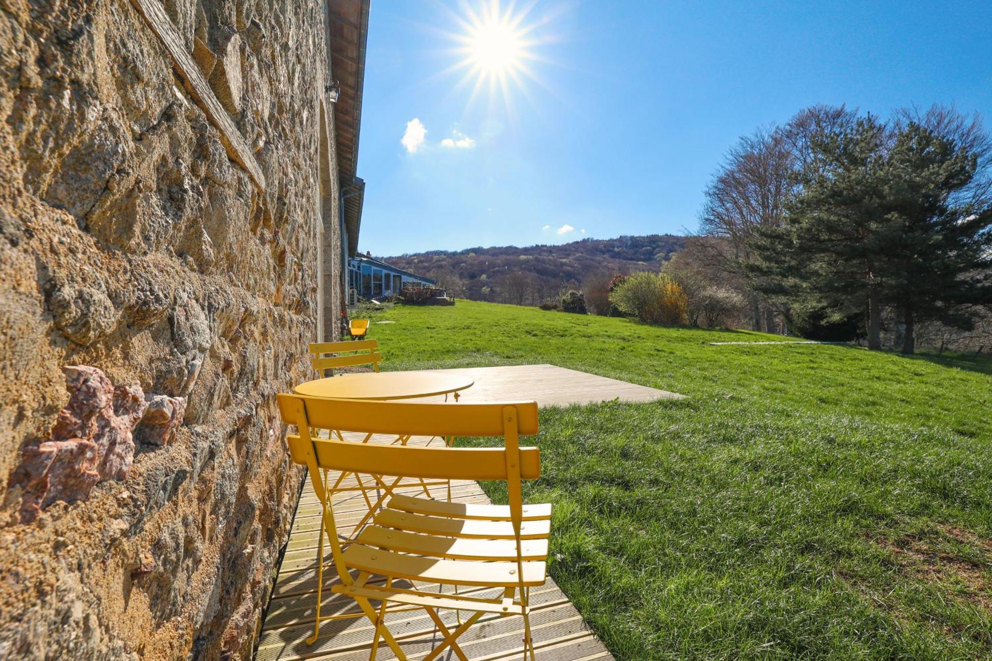 Villa De Luxe, Nichee Dans Les Montagnes Lavoine Екстериор снимка