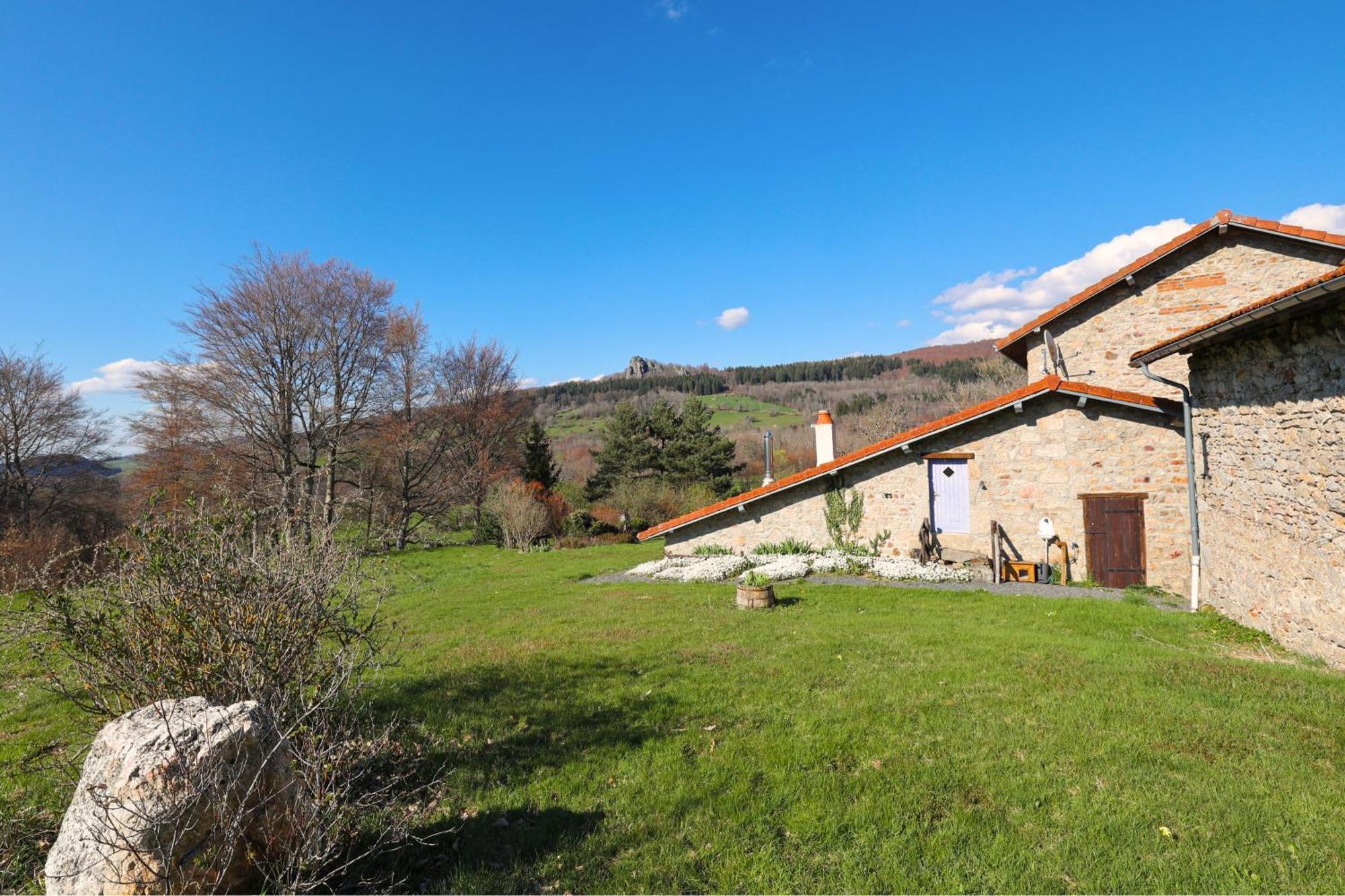 Villa De Luxe, Nichee Dans Les Montagnes Lavoine Екстериор снимка